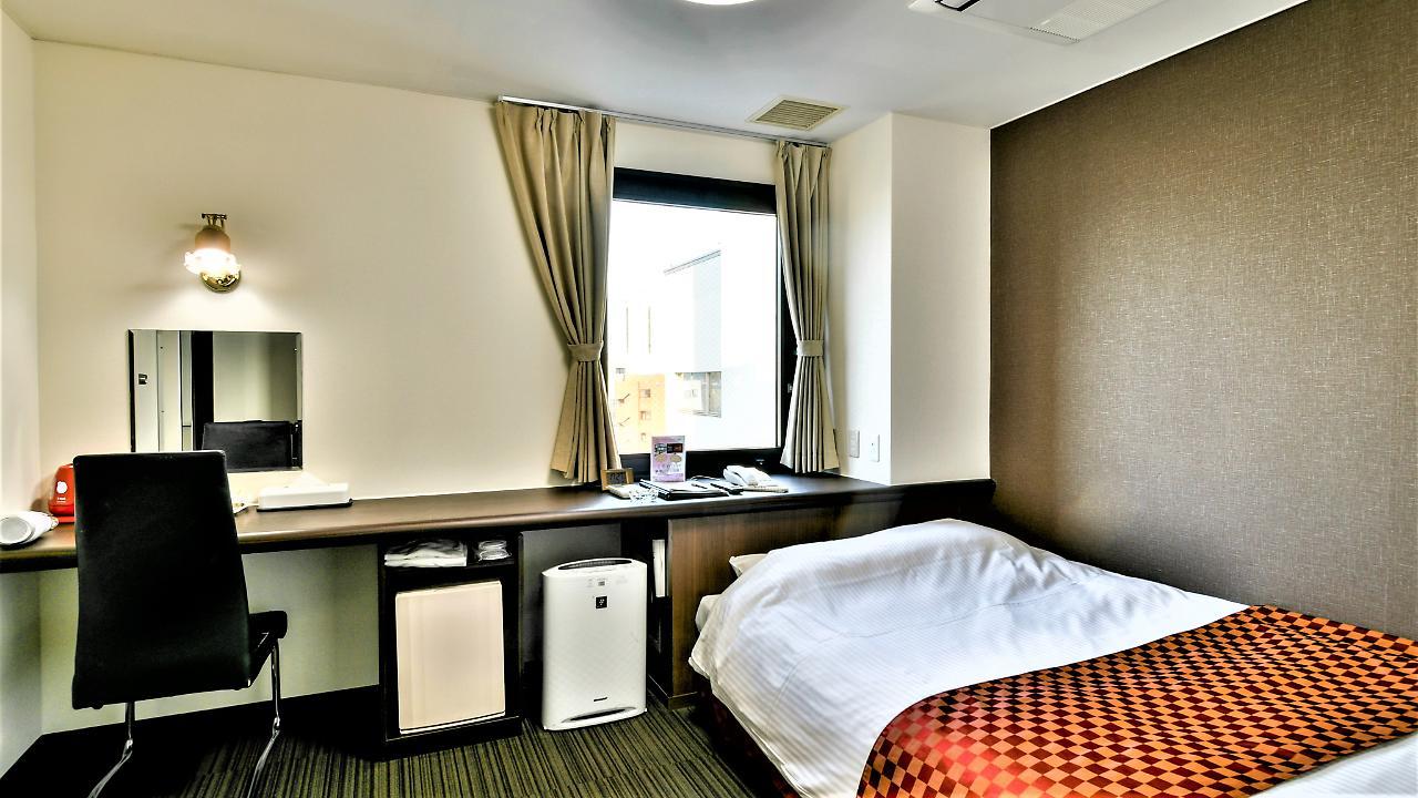 Hotel Cinquante Маебаши Екстериор снимка